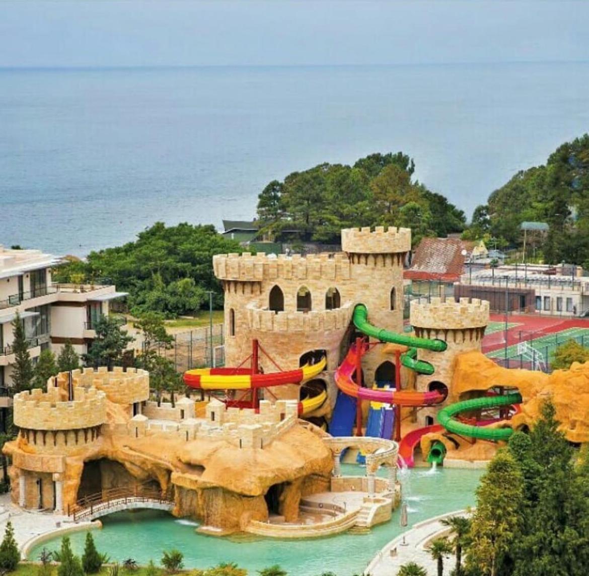 חאקבי Cемейный Номер С Балконом На 4 Чел Dreamland Oasis מראה חיצוני תמונה